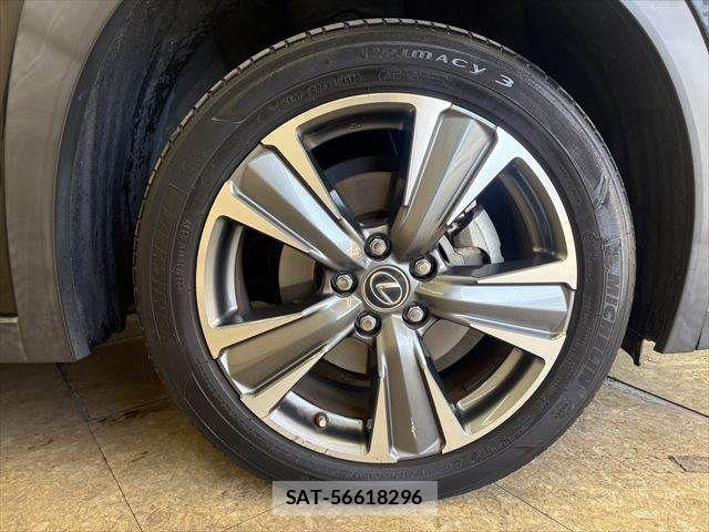 Lexus UX 2021-03 3907313-15