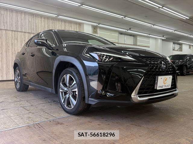 Lexus UX 2021-03 3907313-17