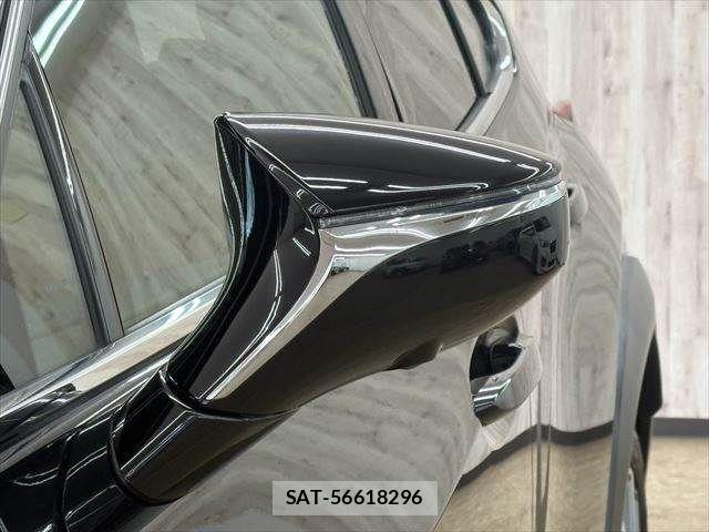 Lexus UX 2021-03 3907313-27