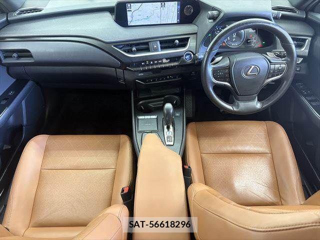Lexus UX 2021-03 3907313-2