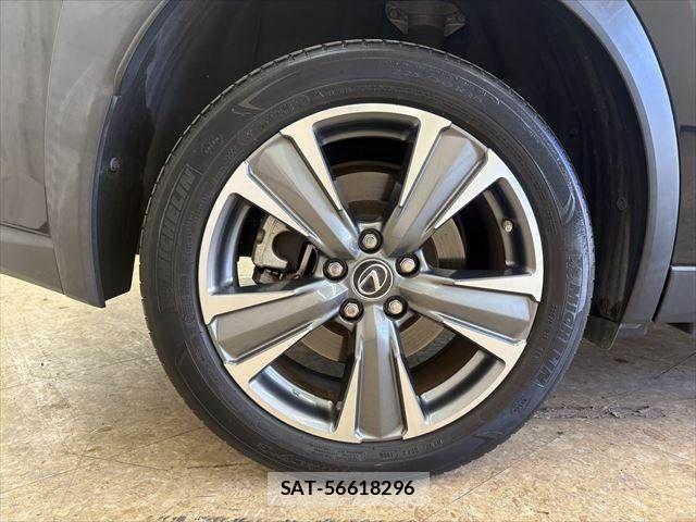 Lexus UX 2021-03 3907313-29