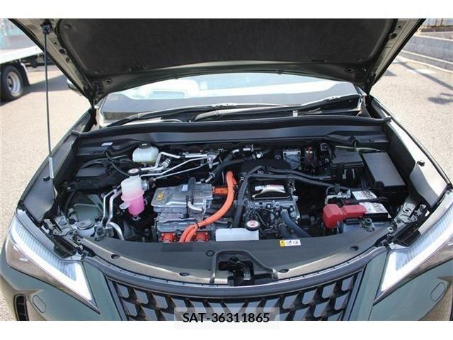 Lexus UX 2021-06 4044850-29