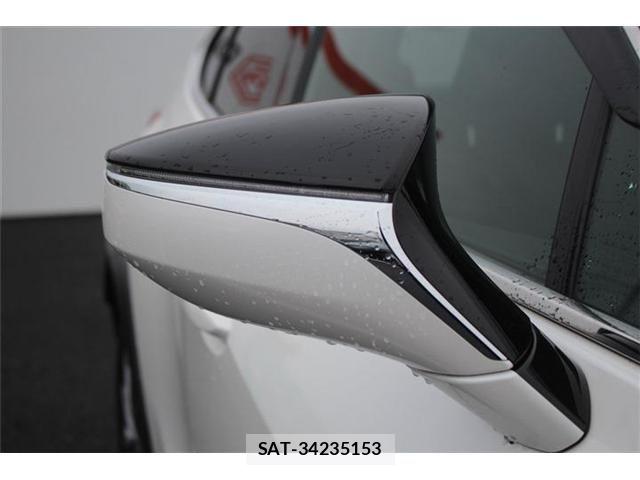 Lexus UX 2022-02 4965271-22