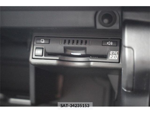 Lexus UX 2022-02 4965271-5