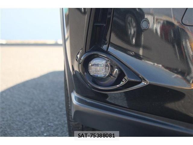 Lexus UX 2021-08 4965275-22