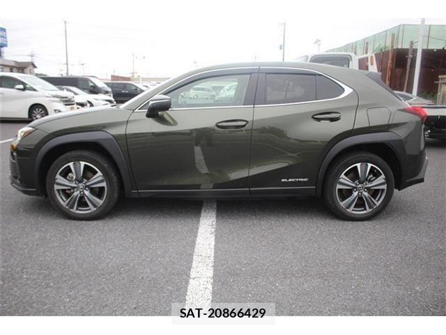 Lexus UX 2021-10 7059336-10
