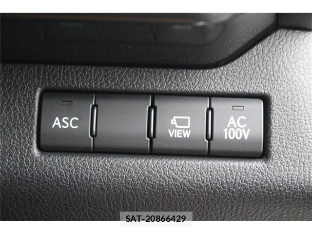 Lexus UX 2021-10 7059336-25