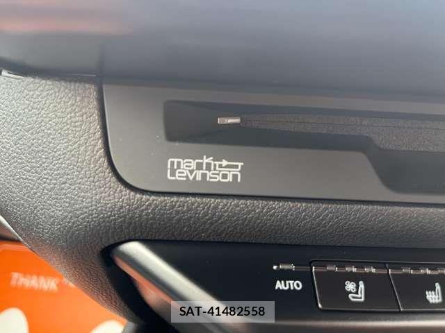 Lexus UX 2021-06 7358588-8