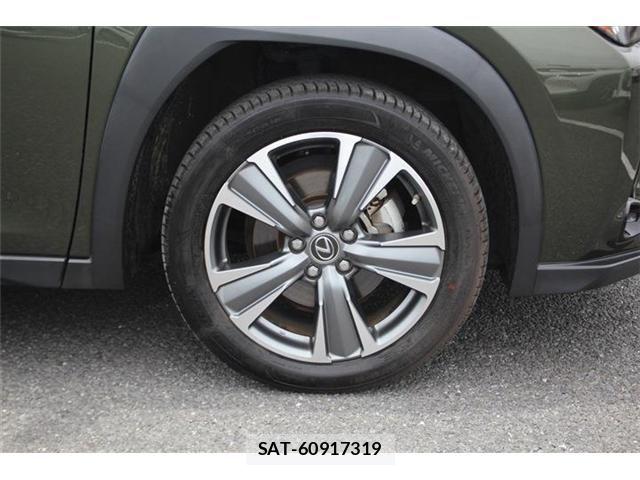 Lexus UX 2021-02 7725239-9