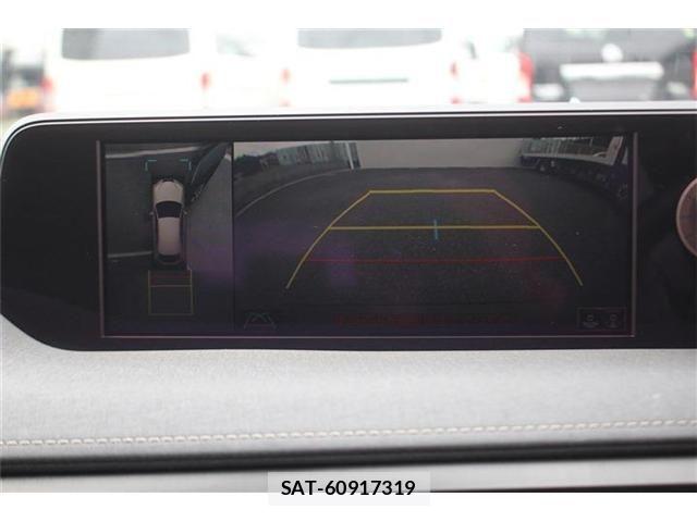Lexus UX 2021-02 7725239-23