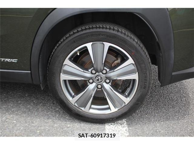 Lexus UX 2021-02 7725239-27
