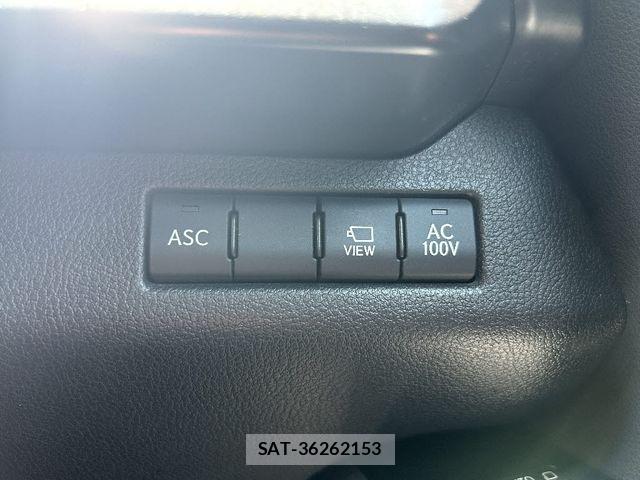 Lexus UX 2021-07 7786675-9