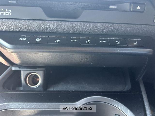 Lexus UX 2021-07 7786675-13