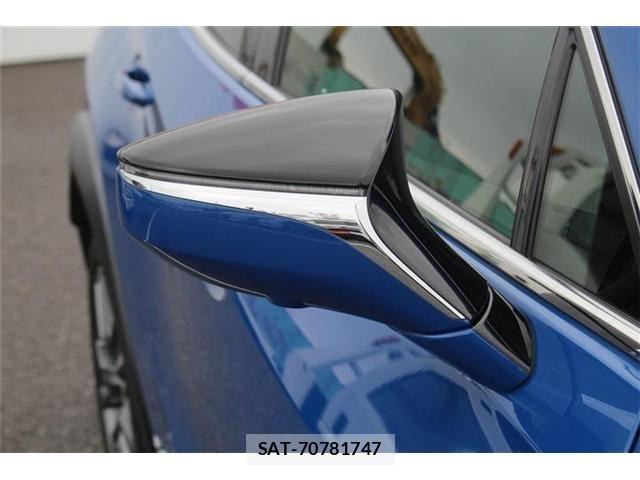 Lexus UX 2021-02 7786672-16