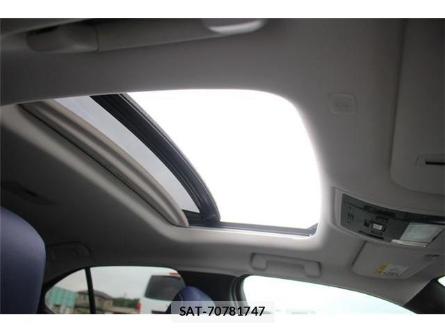 Lexus UX 2021-02 7786672-3