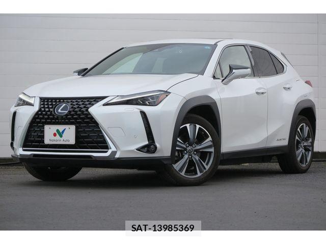 Lexus UX 2022-04 7877481-0