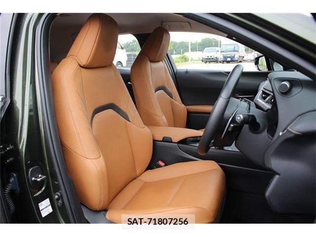 Lexus UX 2022-03 8036513-18