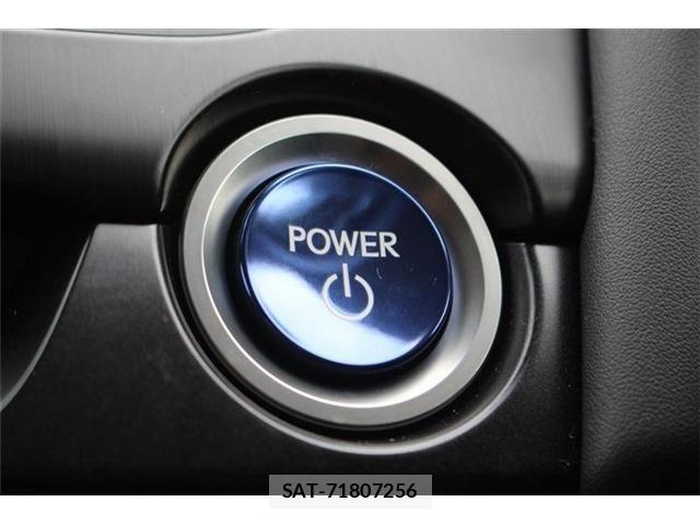 Lexus UX 2022-03 8036513-23
