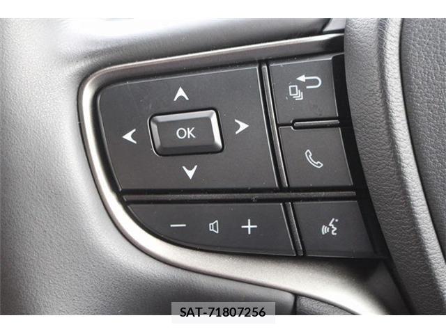 Lexus UX 2022-03 8036513-26