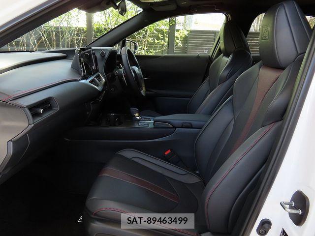 Lexus UX 2025-01 5871280-23