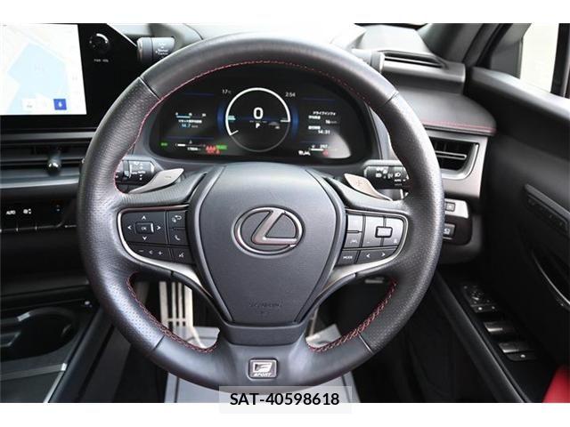 Lexus UX 2024-05 5871274-12
