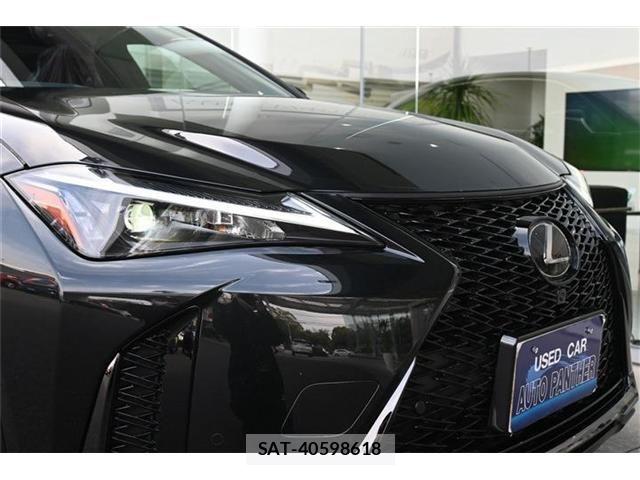 Lexus UX 2024-05 5871274-18