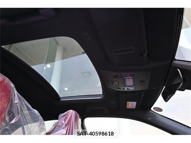 Lexus UX 2024-05 5871274-8