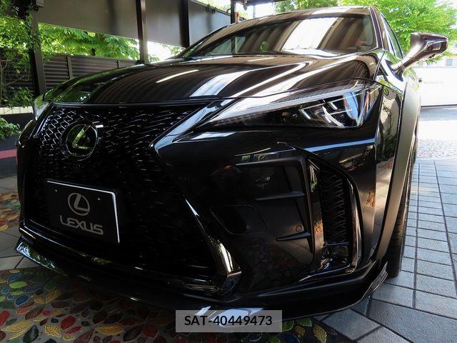 Lexus UX 2024-02 6907883-0