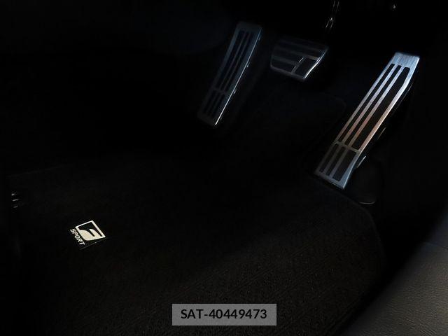 Lexus UX 2024-02 6907883-16