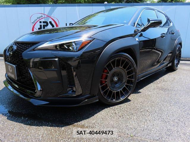 Lexus UX 2024-02 6907883-28