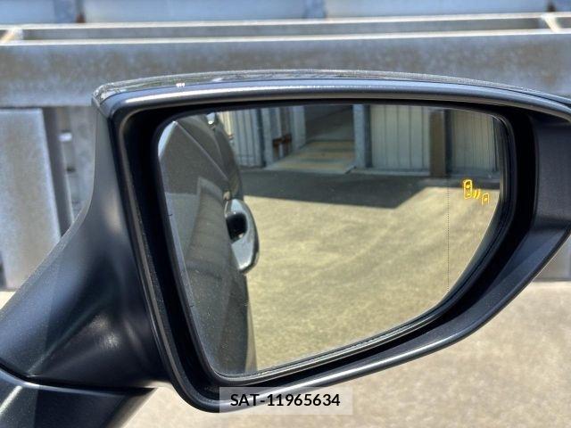 Lexus UX 2025-11 6995275-24