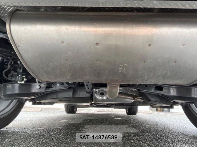 Lexus UX 2024-03 7221188-18