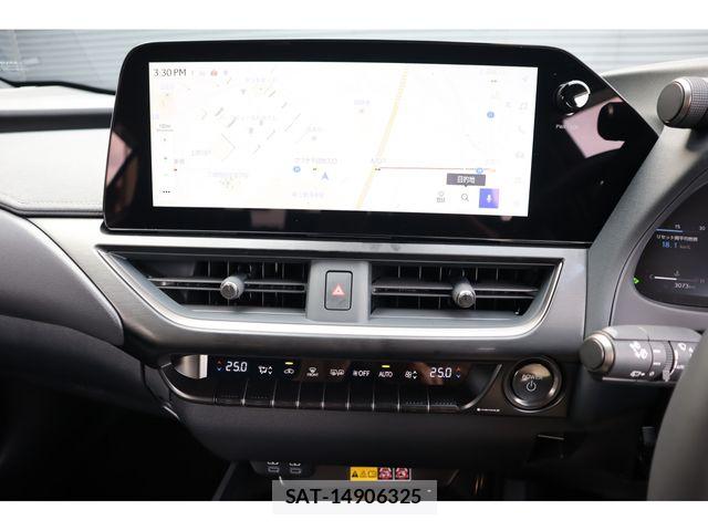 Lexus UX 2025-05 7251389-13