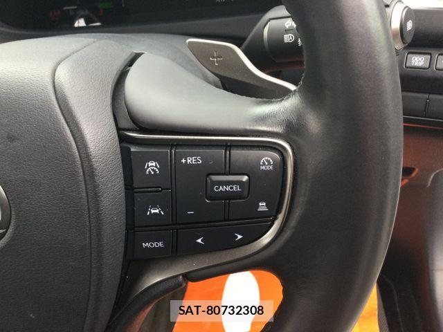 Lexus UX 2024-06 7725242-14
