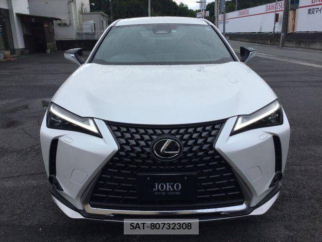 Lexus UX 2024-06 7725242-1