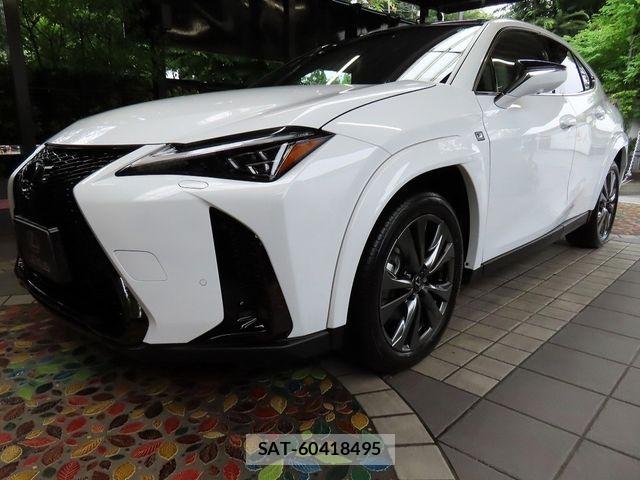 Lexus UX 2026-03 7877480-14