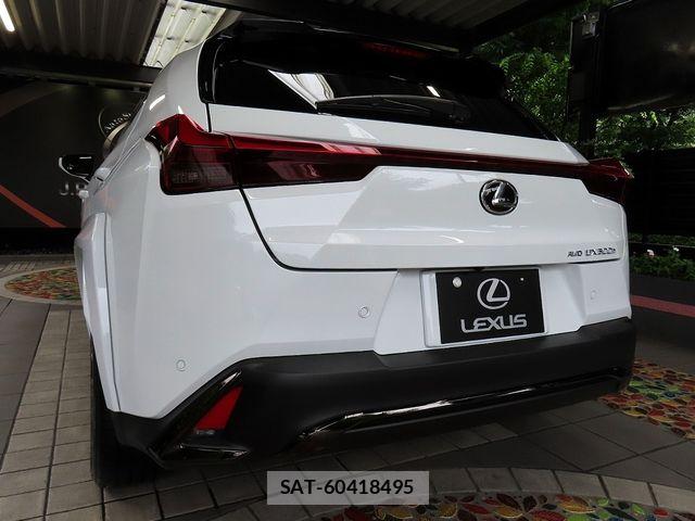 Lexus UX 2026-03 7877480-1