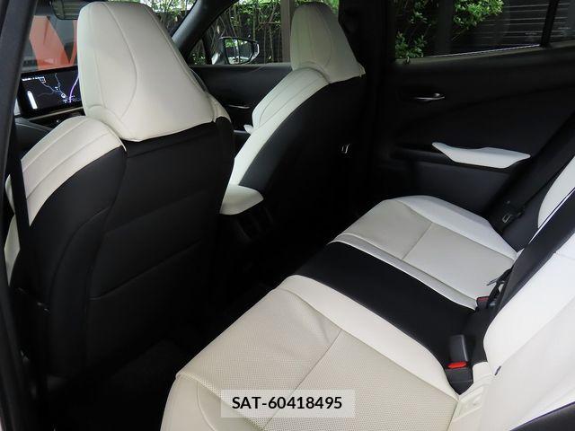 Lexus UX 2026-03 7877480-26