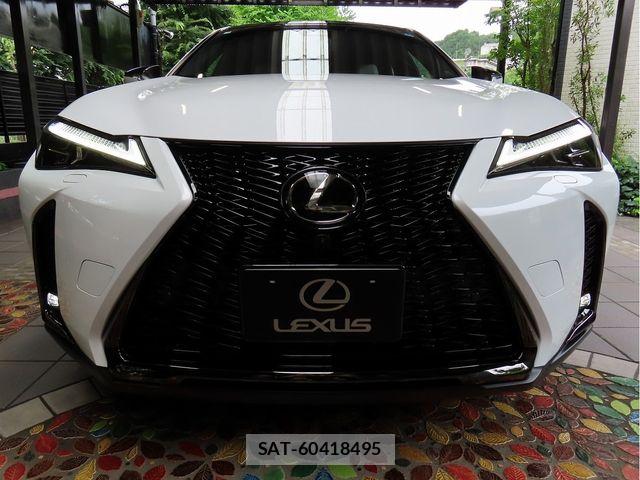 Lexus UX 2026-03 7877480-3
