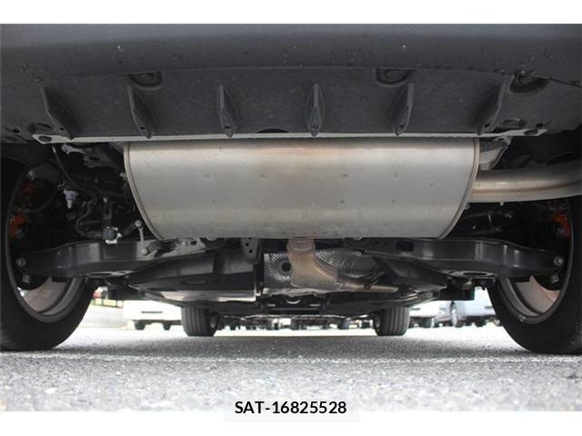 Lexus UX 2024-07 8245783-16