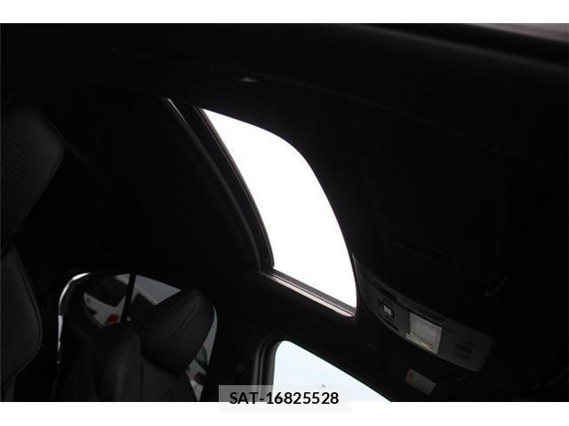 Lexus UX 2024-07 8245783-4