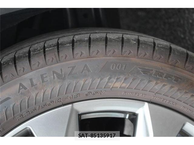 Lexus UX 2024-04 8336635-21