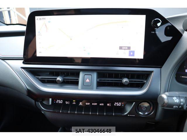 Lexus UX 2024-03 8666436-13