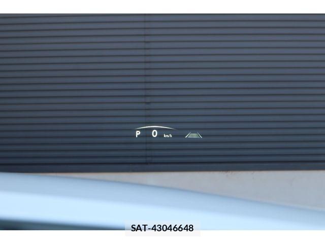 Lexus UX 2024-03 8666436-17