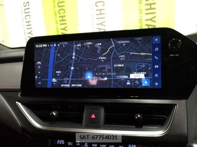 Lexus UX 2025-03 8660023-18