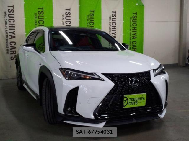 Lexus UX 2025-03 8660023-8