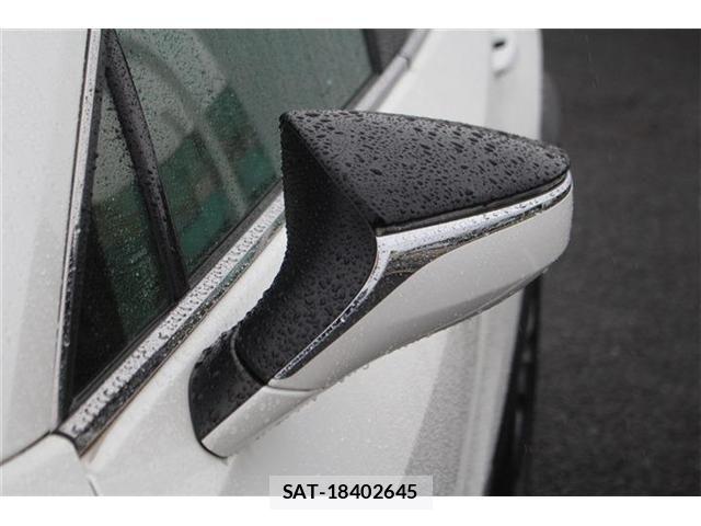 Lexus UX 2024-03 8743548-26