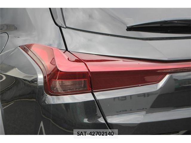 Lexus UX 2024-04 8796531-14