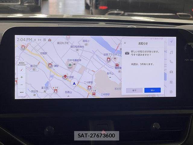 Lexus UX 2024-03 8830052-3