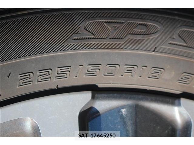 Lexus UX 2024-08 8849624-22